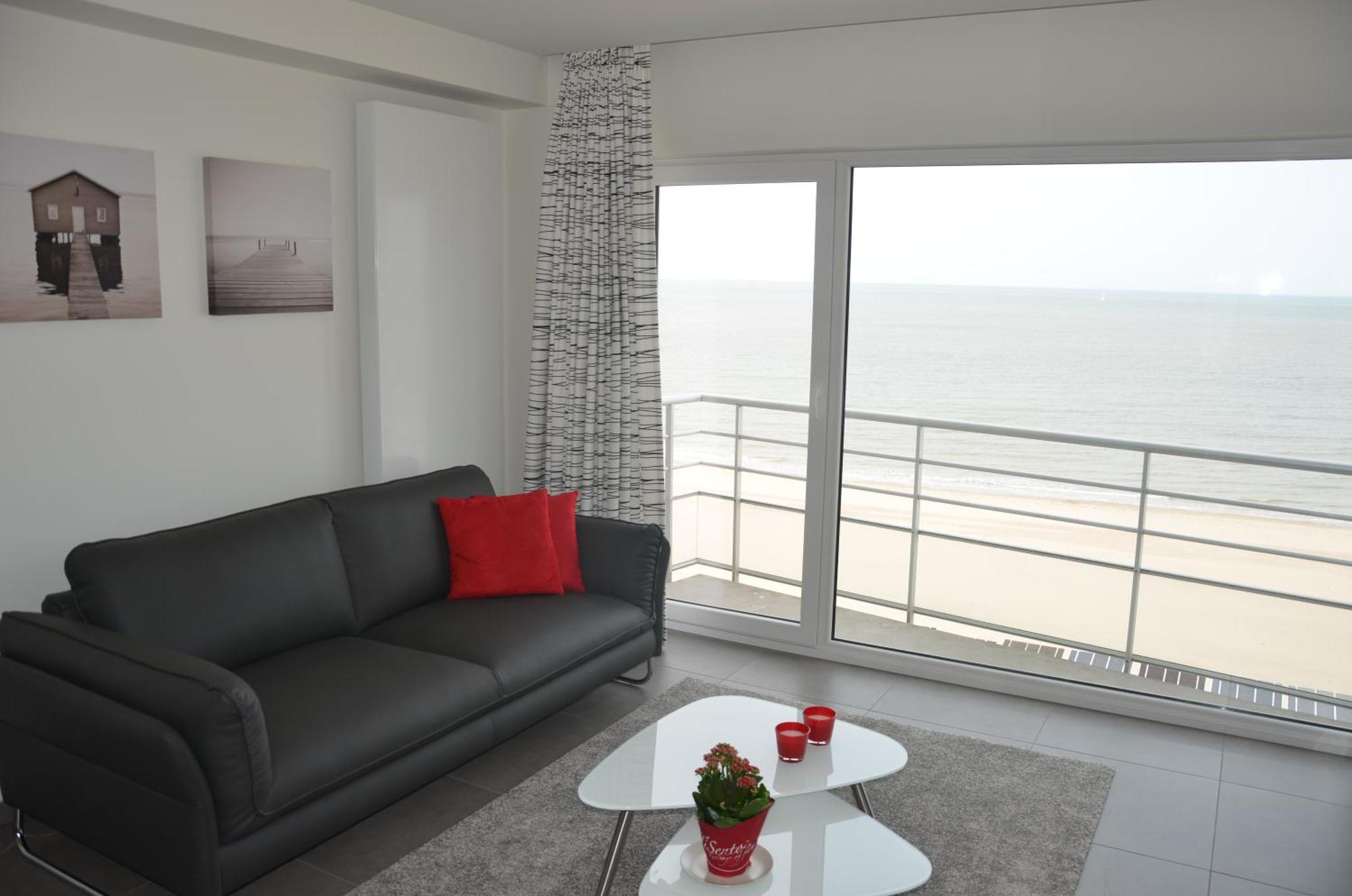 4B @ Longchamp Oostende Exterior foto